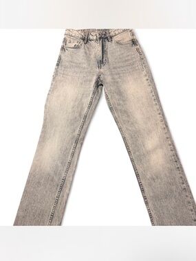H&M Women's Skinny Jeans in Light Washed Gray